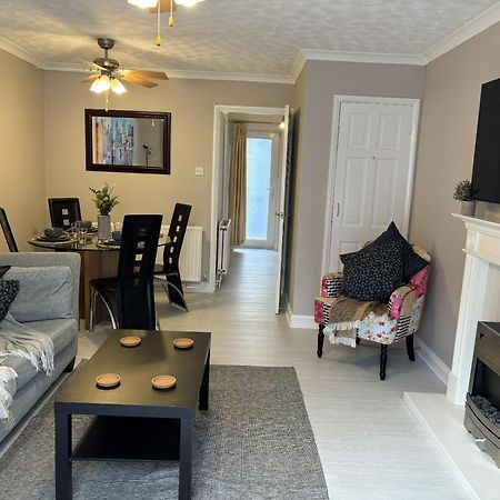 Cosy Corner - 2 Beds, Free Parking, Next To Southampton General Hospital Βίλα Εξωτερικό φωτογραφία