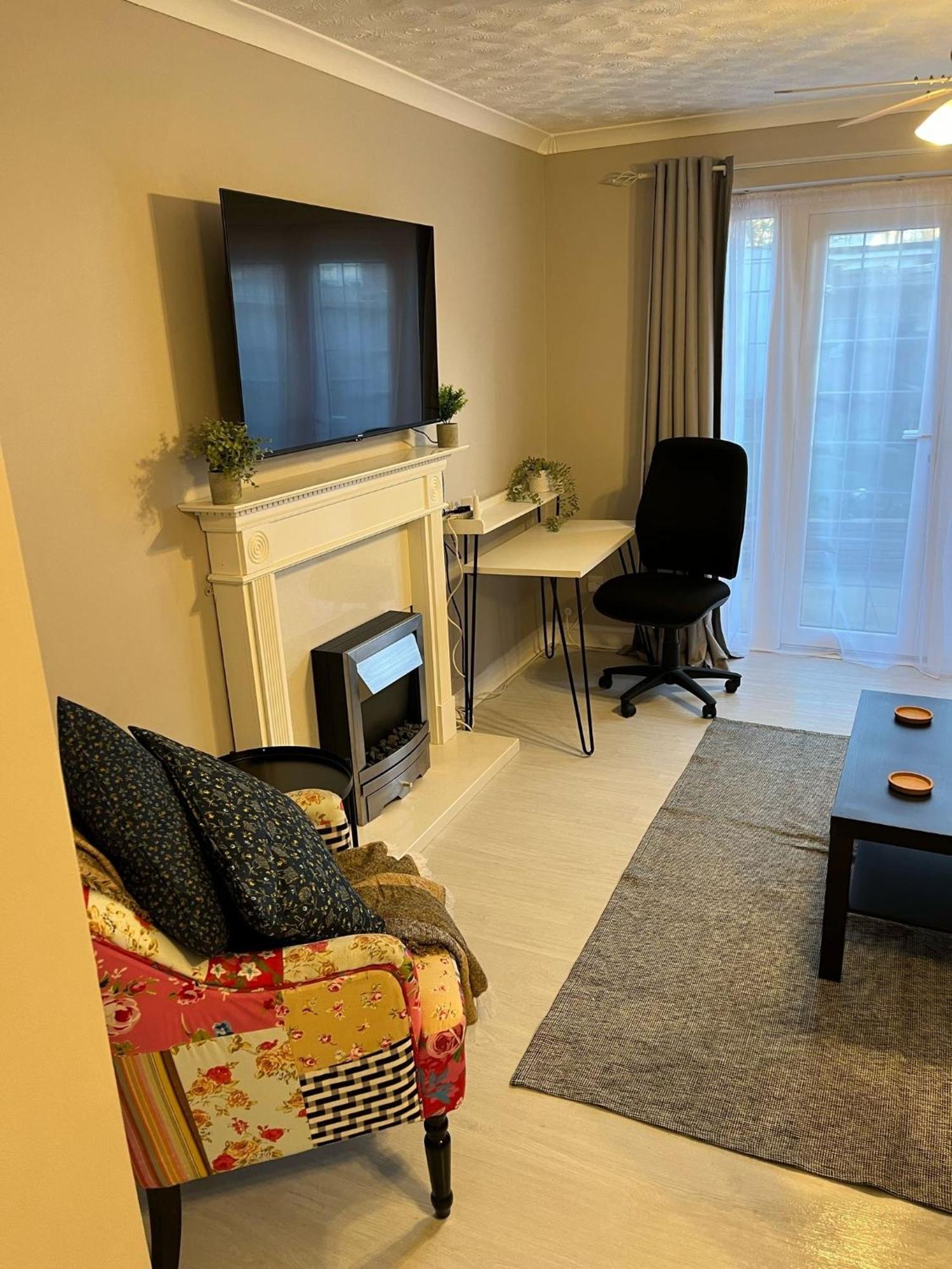 Cosy Corner - 2 Beds, Free Parking, Next To Southampton General Hospital Βίλα Εξωτερικό φωτογραφία