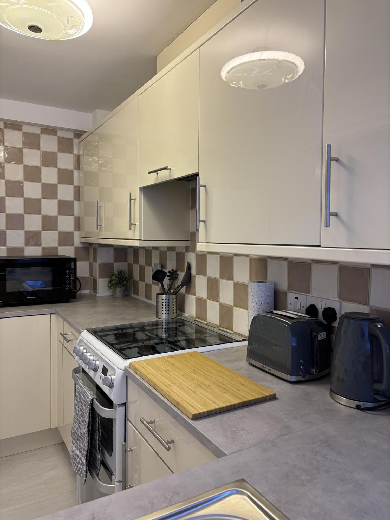 Cosy Corner - 2 Beds, Free Parking, Next To Southampton General Hospital Βίλα Εξωτερικό φωτογραφία
